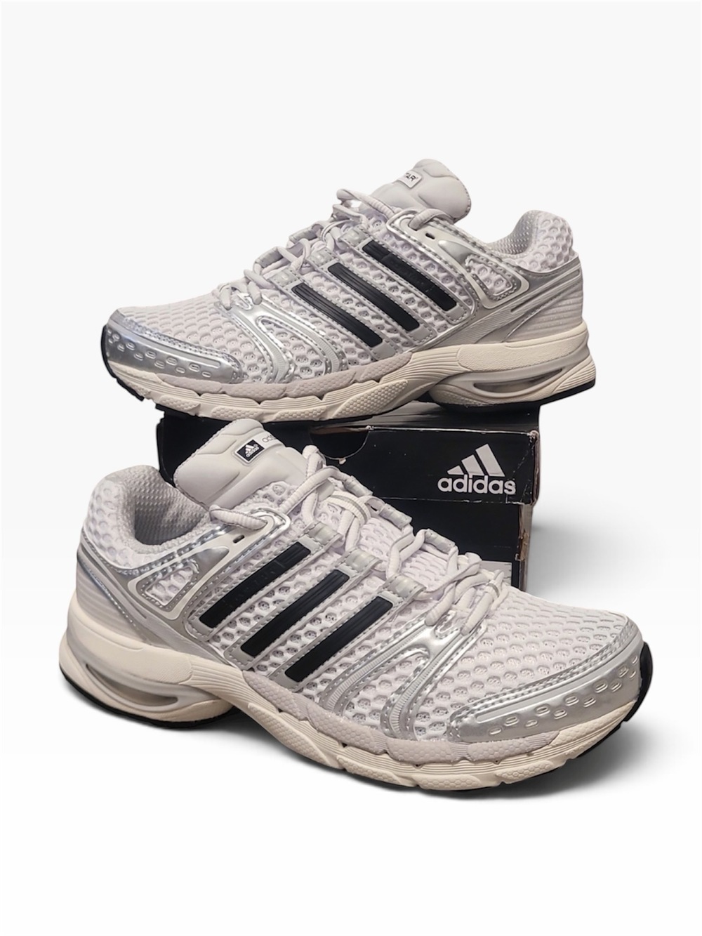 NEW Adidas Adistar Control 5 J Unisex Sneaker Silver White Size 6Y, 7.5 Women